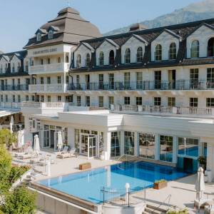 0_grandhotel_lienz_sommer_pool_original